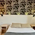 Hotel De Flore 3*