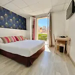 De Flore Hotel