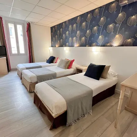 De Flore 3* Saint-Raphael (Var)