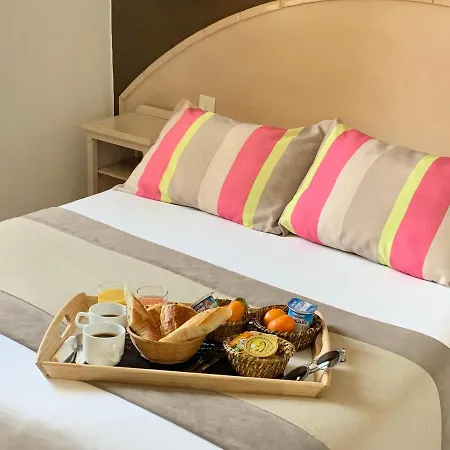 De Flore 3* Saint-Raphaël