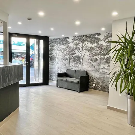 De Flore Saint-Raphaël