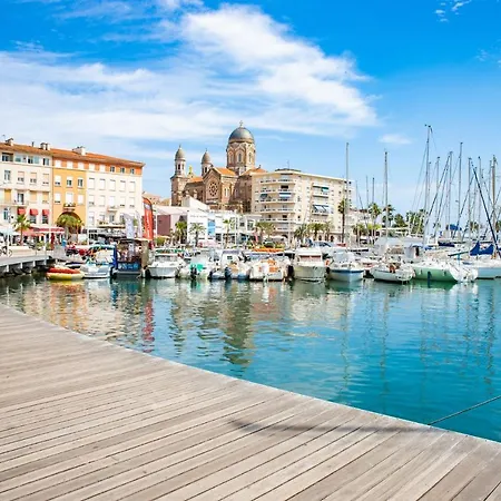 Hotel De Flore Saint-Raphaël